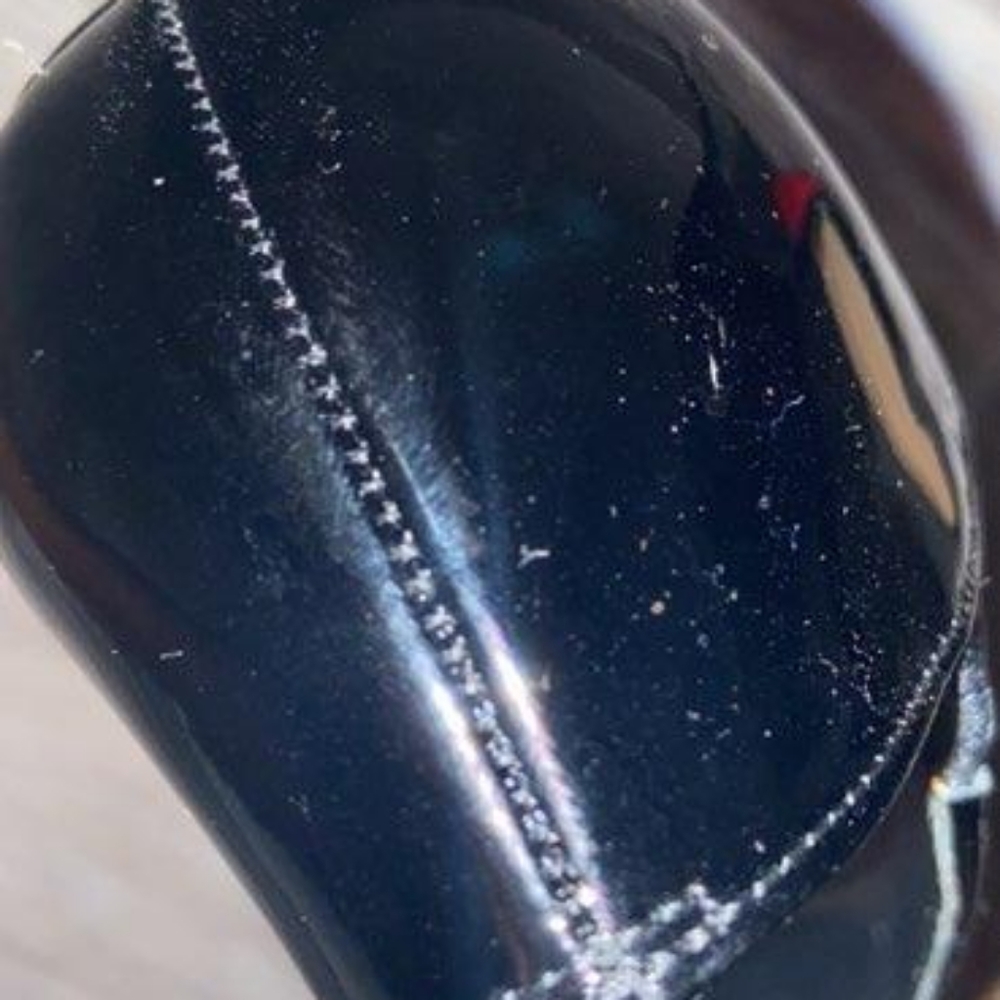 Authentic Christian Louboutin patent leather shoes - Picture 4 of 10